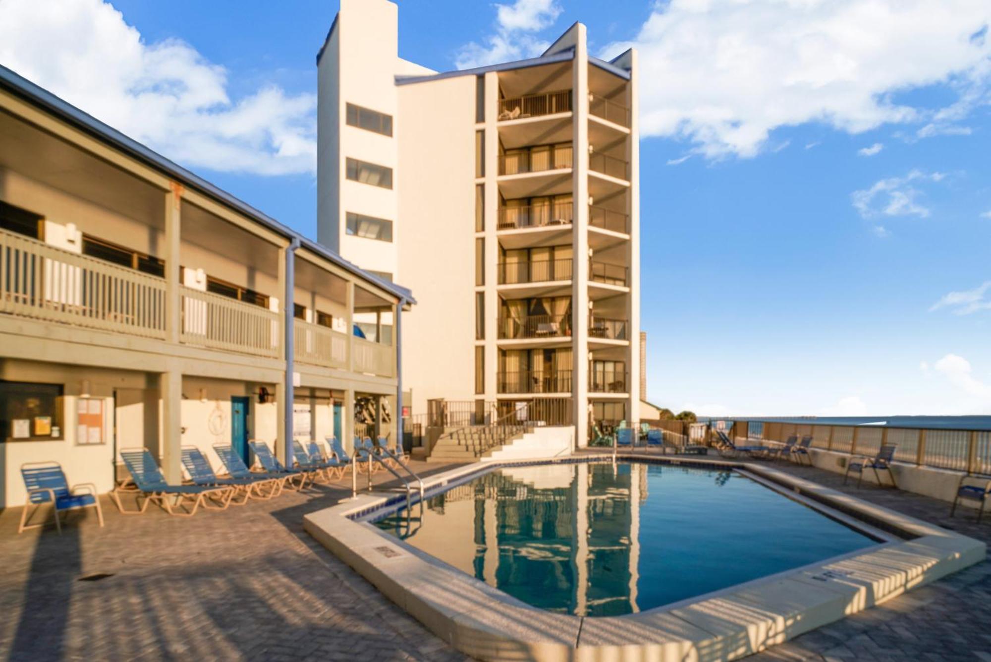 Aquavista Condominiums #206-W By Book That Condo Panama City Beach Room photo