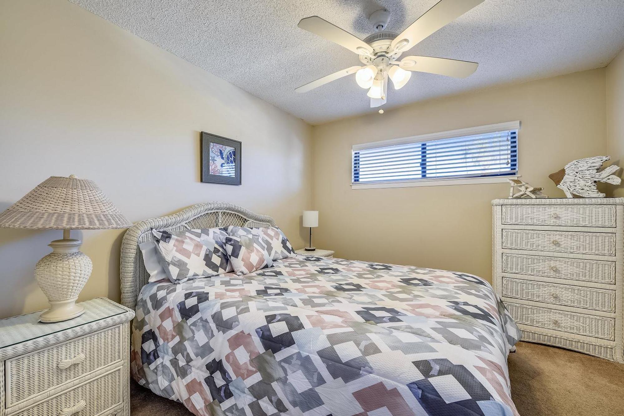 Aquavista Condominiums #206-W By Book That Condo Panama City Beach Room photo