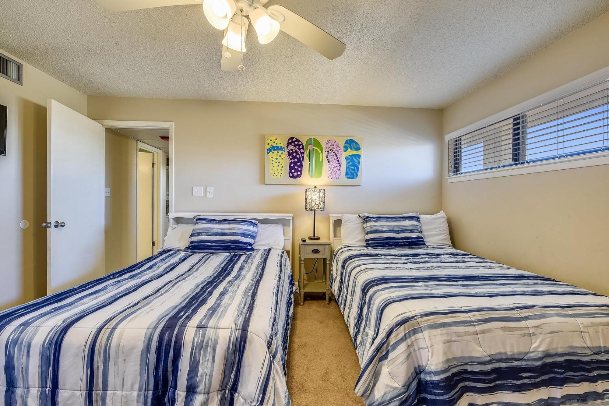 Aquavista Condominiums #206-W By Book That Condo Panama City Beach Room photo